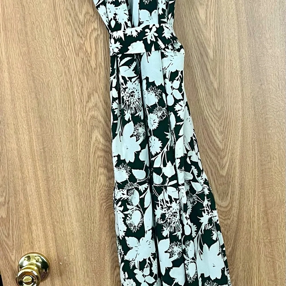 Halterneck Maxi Dress - Picture 3 of 4